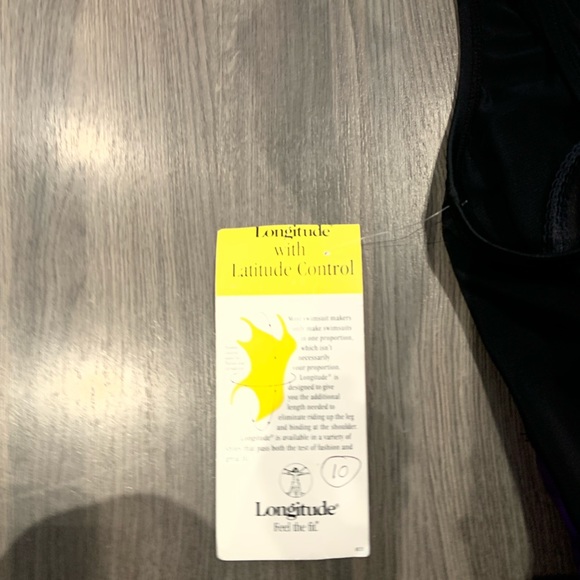 Longitude Black/Purple Twist One Piece - Picture 4 of 4